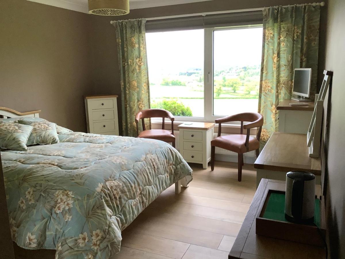 The Willows Newton Abbot Exterior photo